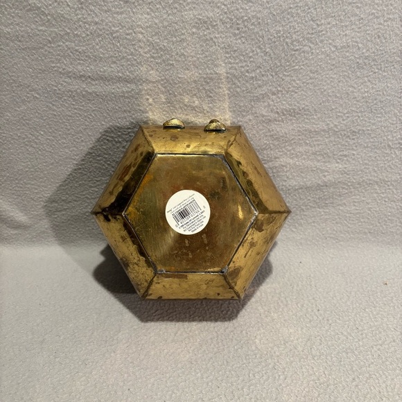 Vintage metal brass bronze hammered fruit basket planter twisted rope tassel - Picture 2 of 8